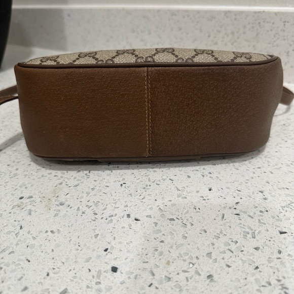 Vintage Gucci Bag - Picture 5 of 13